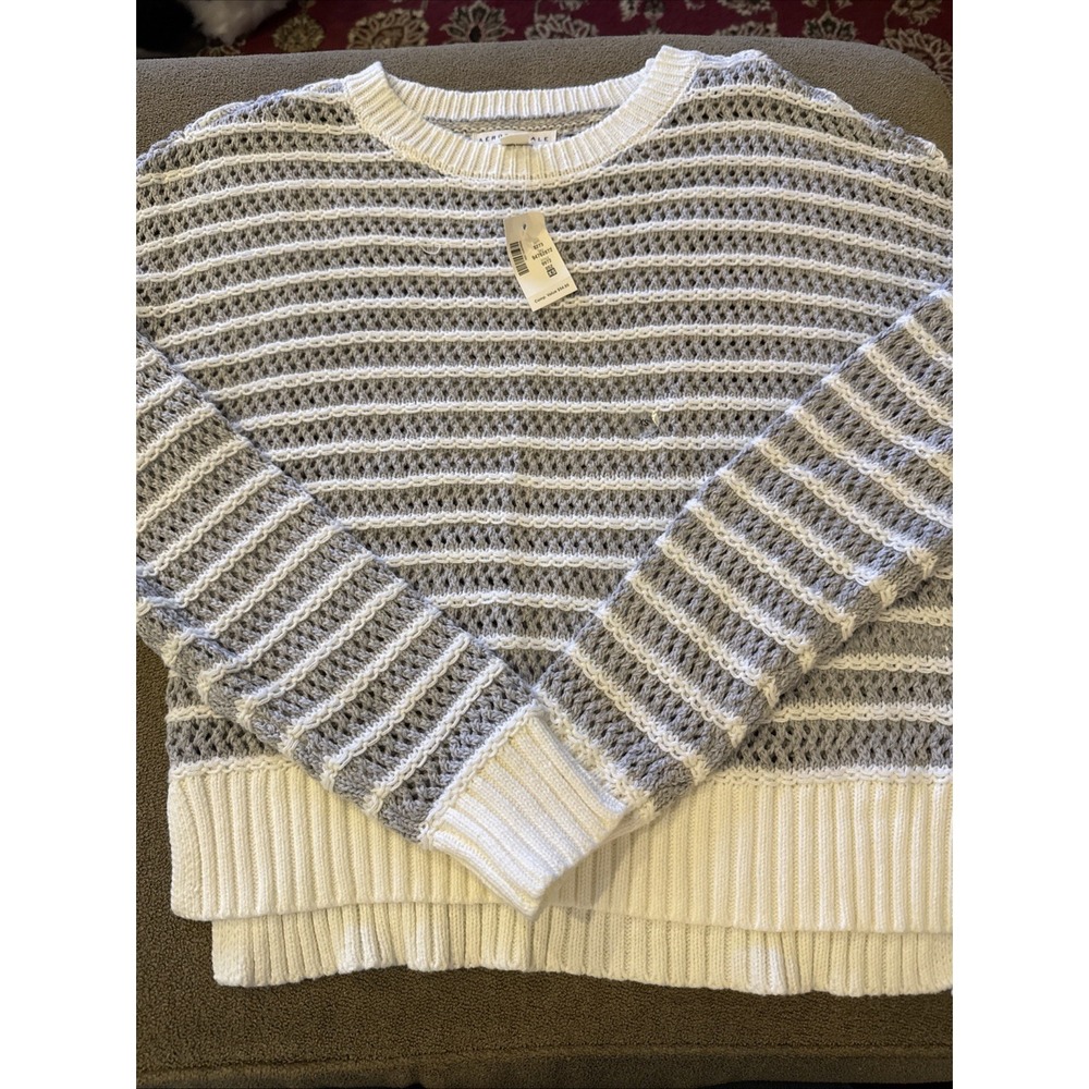 Aéropostale Women's White & Grey Striped Pullover Sweater Long Sleeve XS (AH)